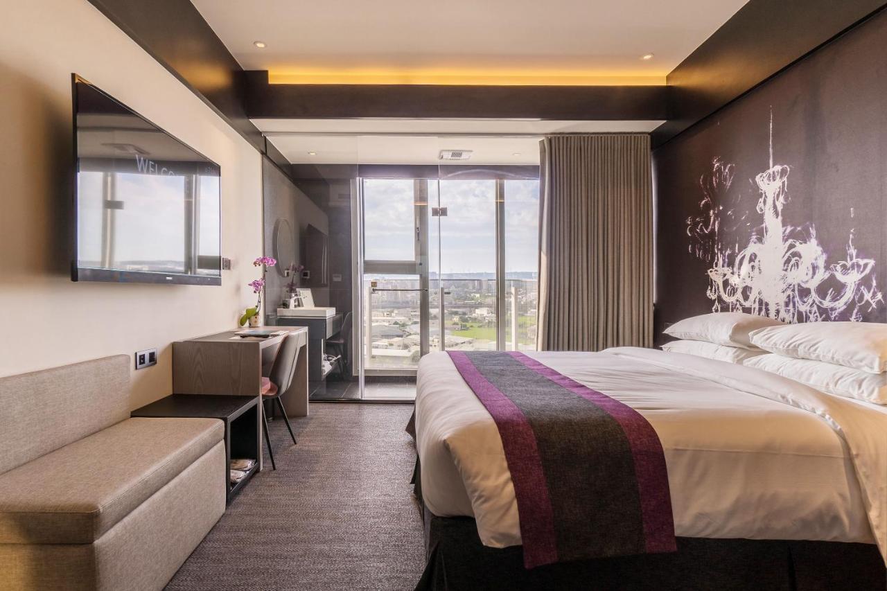 Royal Roi Hotel Taichung Extérieur photo