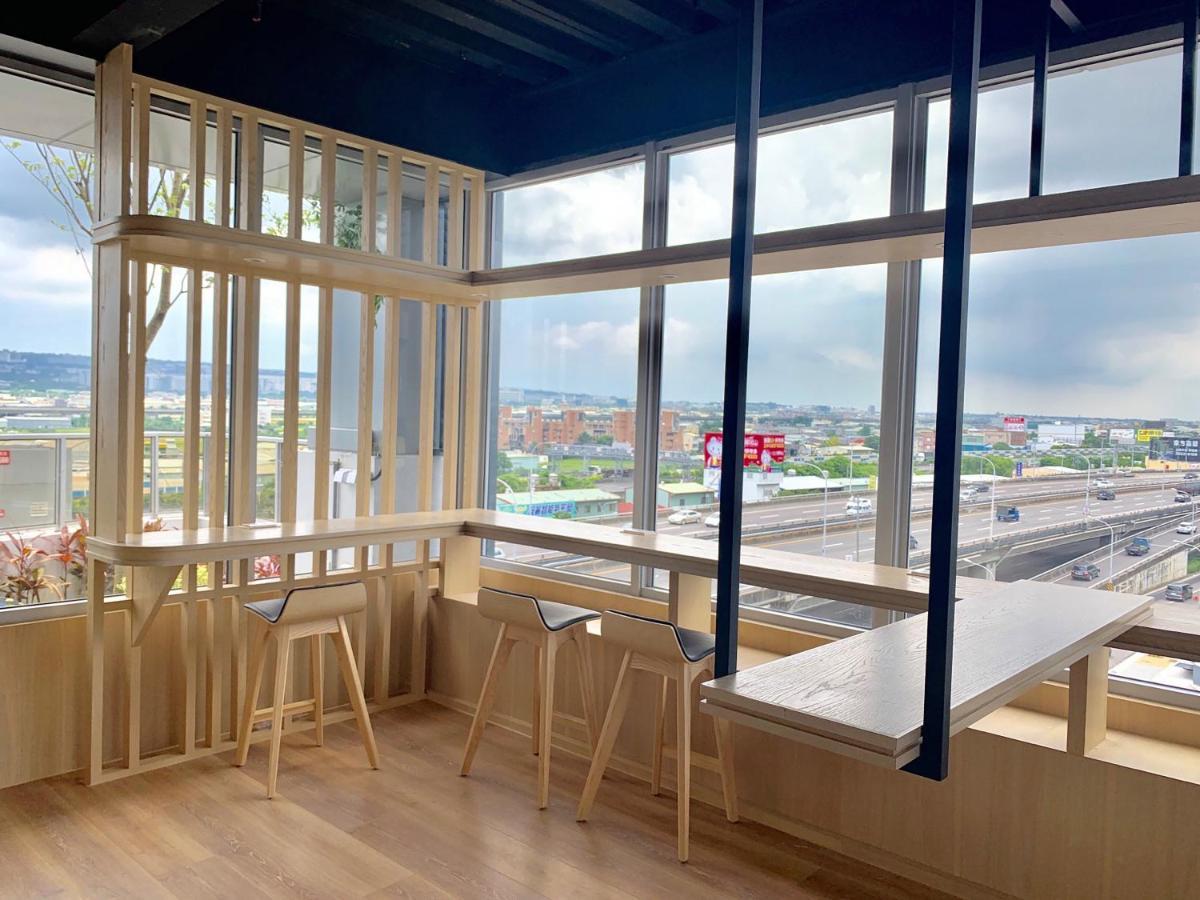 Royal Roi Hotel Taichung Extérieur photo