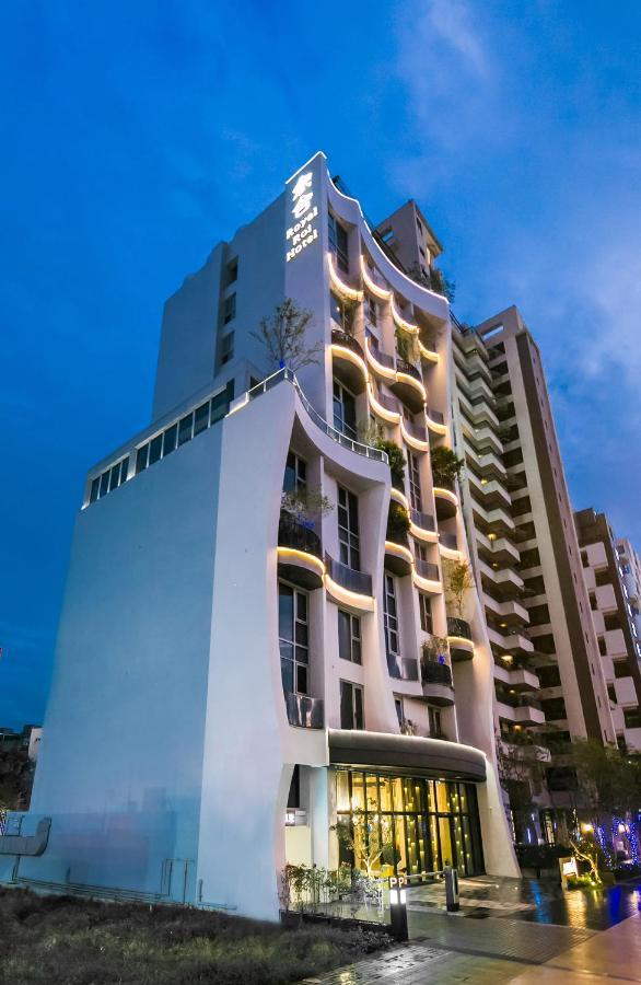 Royal Roi Hotel Taichung Extérieur photo