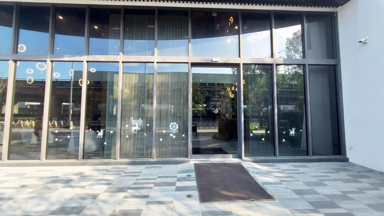 Royal Roi Hotel Taichung Extérieur photo